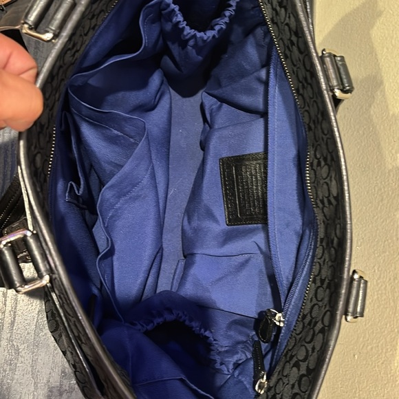 Vintage Coach Black purse - Picture 10 of 14